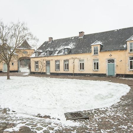 B&B Cense De La Tour Nil Saint-Vincent Kültér fotó
