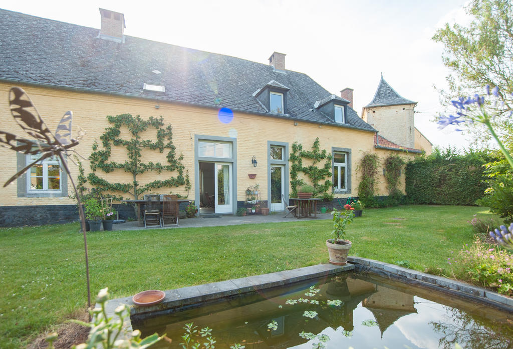 B&B Cense De La Tour Nil Saint-Vincent Kültér fotó